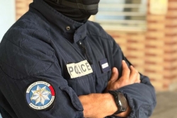 Un policier de la BAC violemment mordu par un individu lors d'une interpellation nocturne