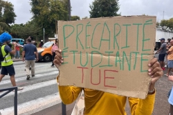 Mobilisation des Gilets Jaunes : une cinquantaine de manifestants à Saint-Denis, des commerces fermés à Saint-Pierre