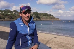 De Saint-Malo à la Guadeloupe de son enfance, Thibaut Vauchel-Camus assume son statut de grand favori en Ocean Fifty sur la mythique Route du Rhum