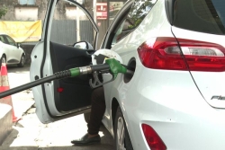 Carburants : le prix du sans-plomb et de la bouteille de gaz en hausse en novembre